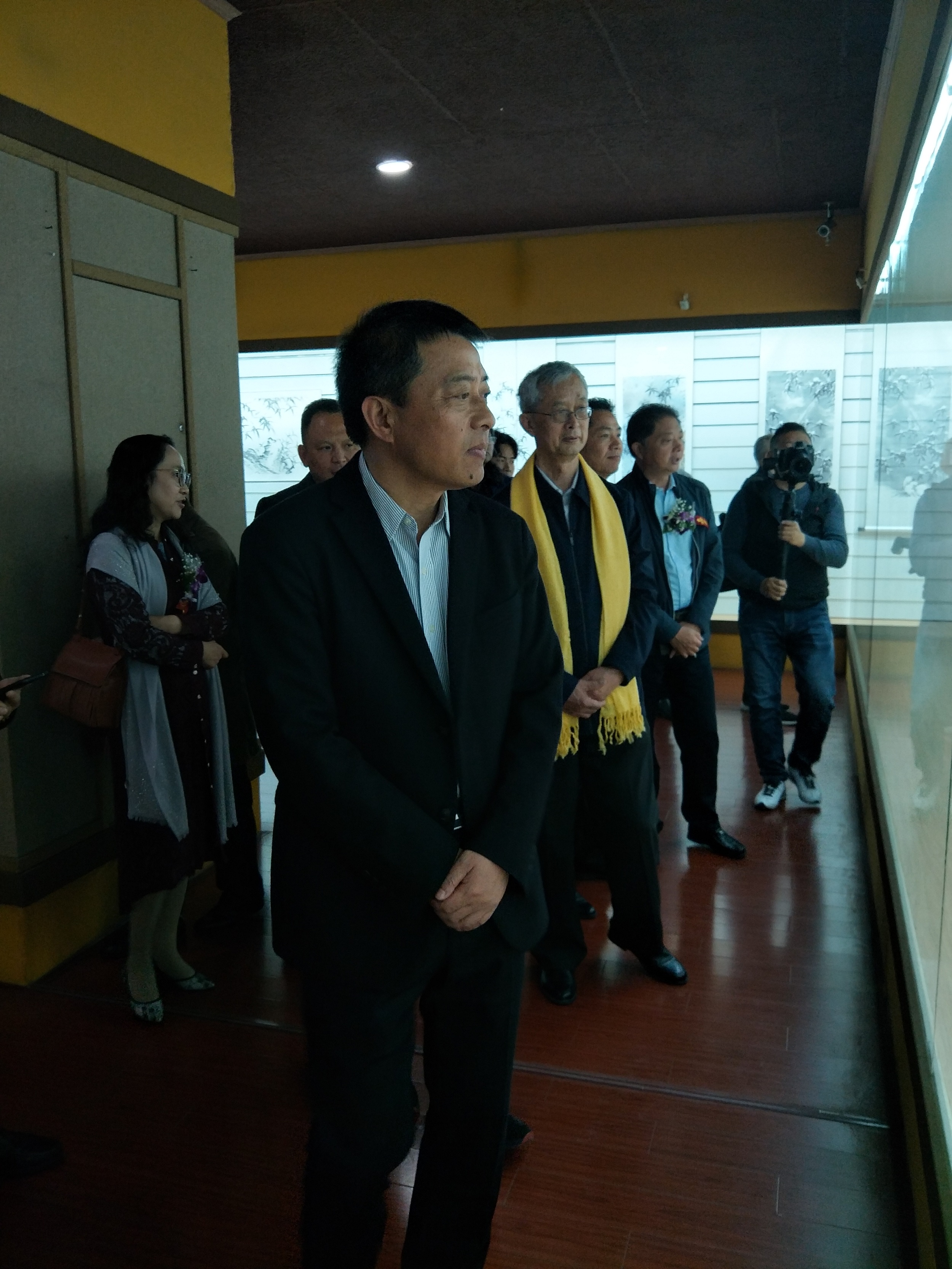 兴化市委常委宣传部长刘春龙先生