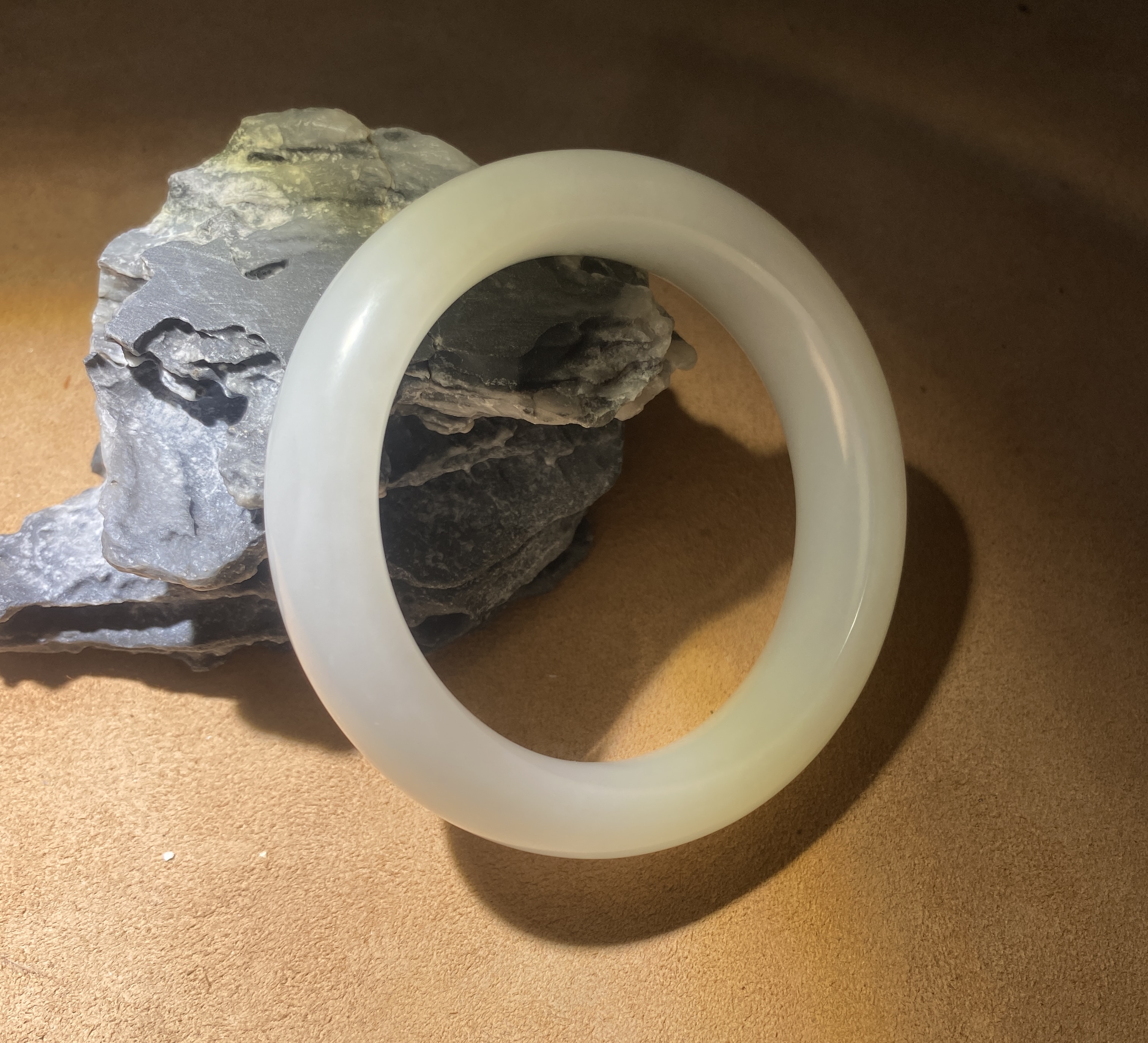 新疆和田玉手镯 