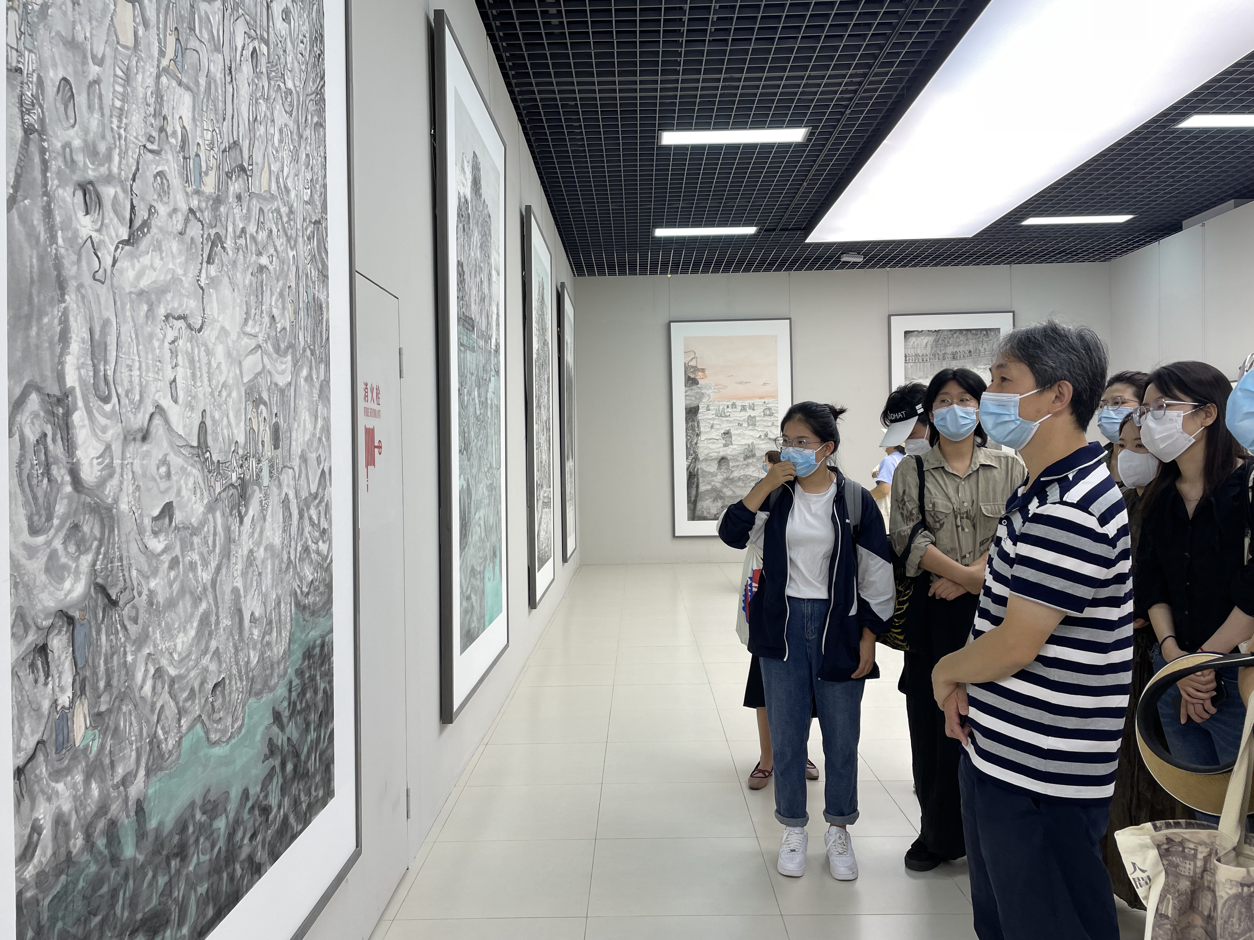 https://img10.artimg.net/public/beian/jpg/202209/cf663e92f9b9b0c643258b37ab04e073.jpg