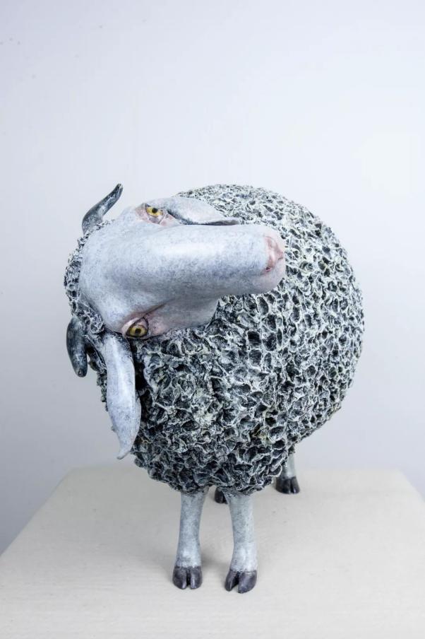 时代美学馆 | 两线之间-方旭厦门雕塑展-市场观察-雅昌艺术市场监测