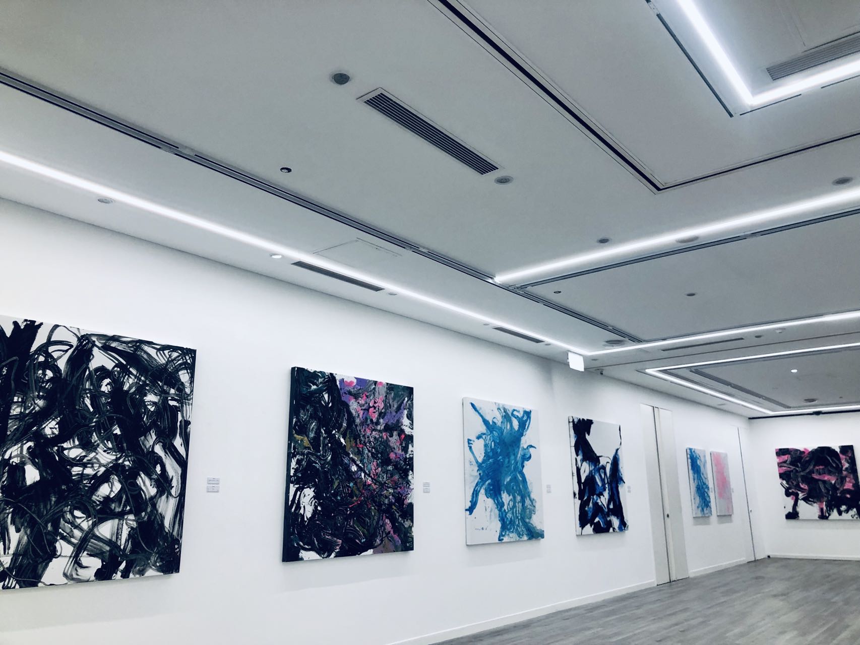 第59届威尼斯双年展《信念之路》北京站——代文华艺术个展《伏晨之根