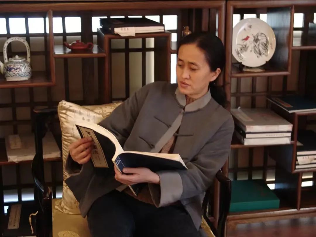 展讯含英吐兰当代中国女画家特别展即将开幕