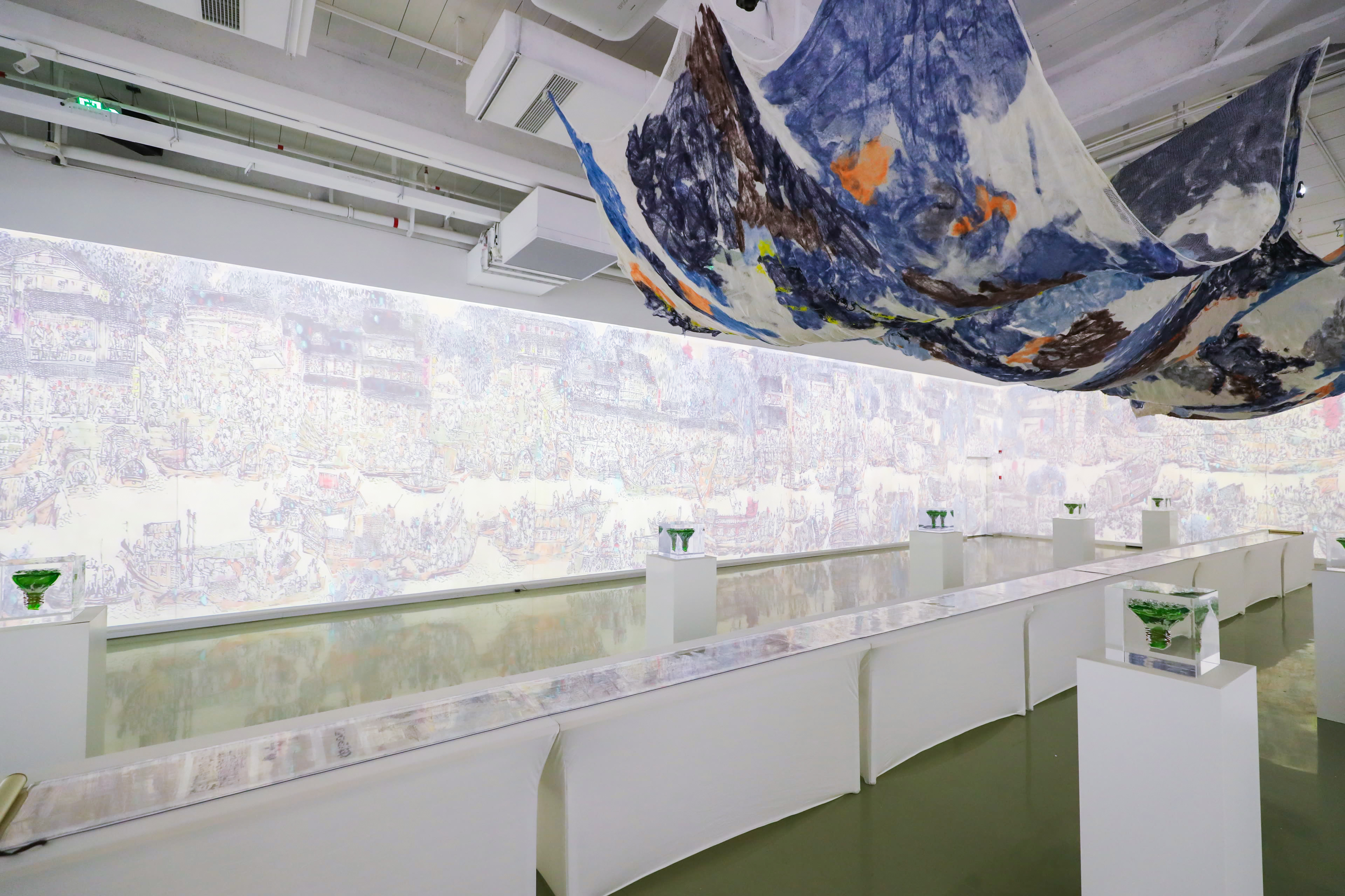 现场艺术点亮绿色未来可持续生活时尚艺术展在王小慧艺术馆开幕