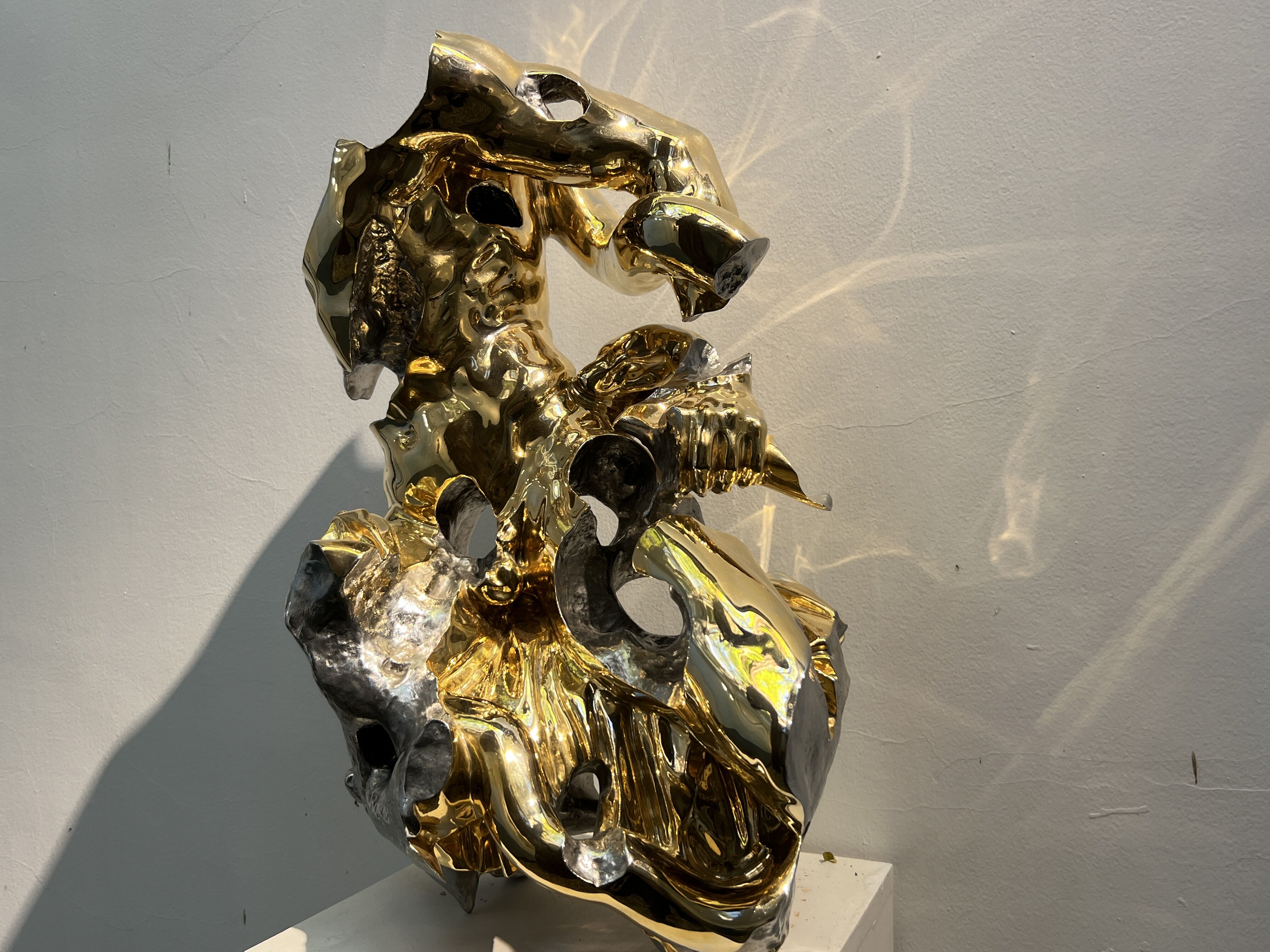 雅昌专稿 | 刘军 "无相"当代精神性的象征物