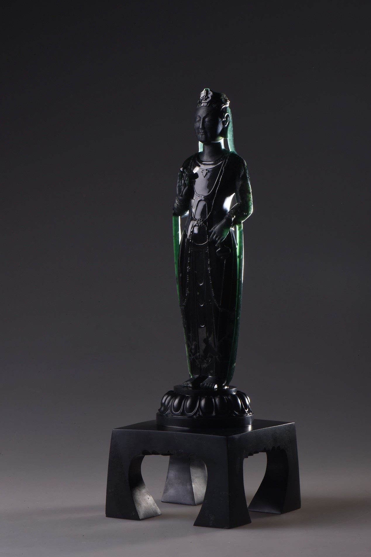 "只见须弥-许延平玉作展"在云南东风韵国际艺术中心展出_展览现场