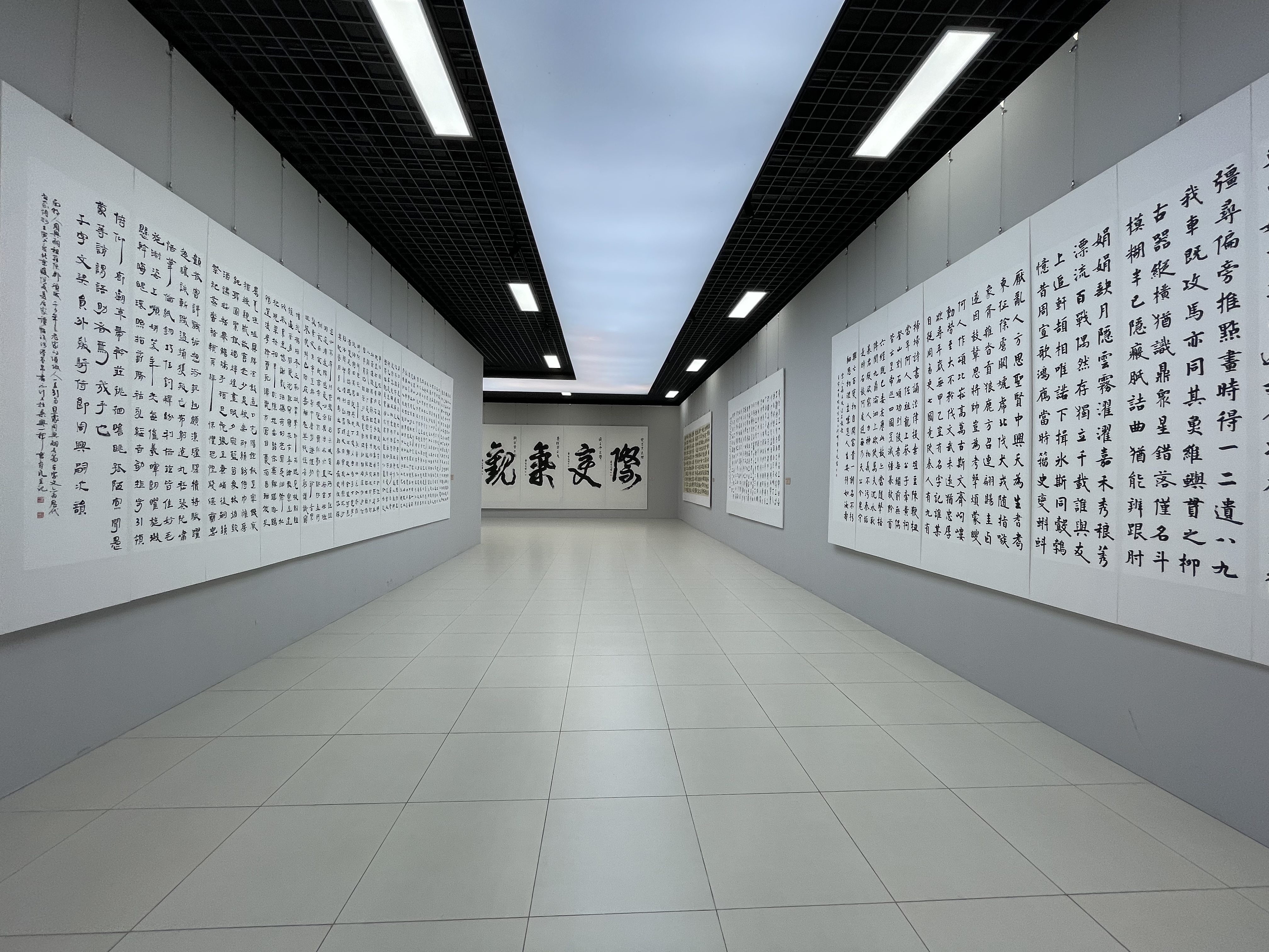 雅昌现场 | "归耕砚田"曹育民200余件书法作品在中国国家画院展出