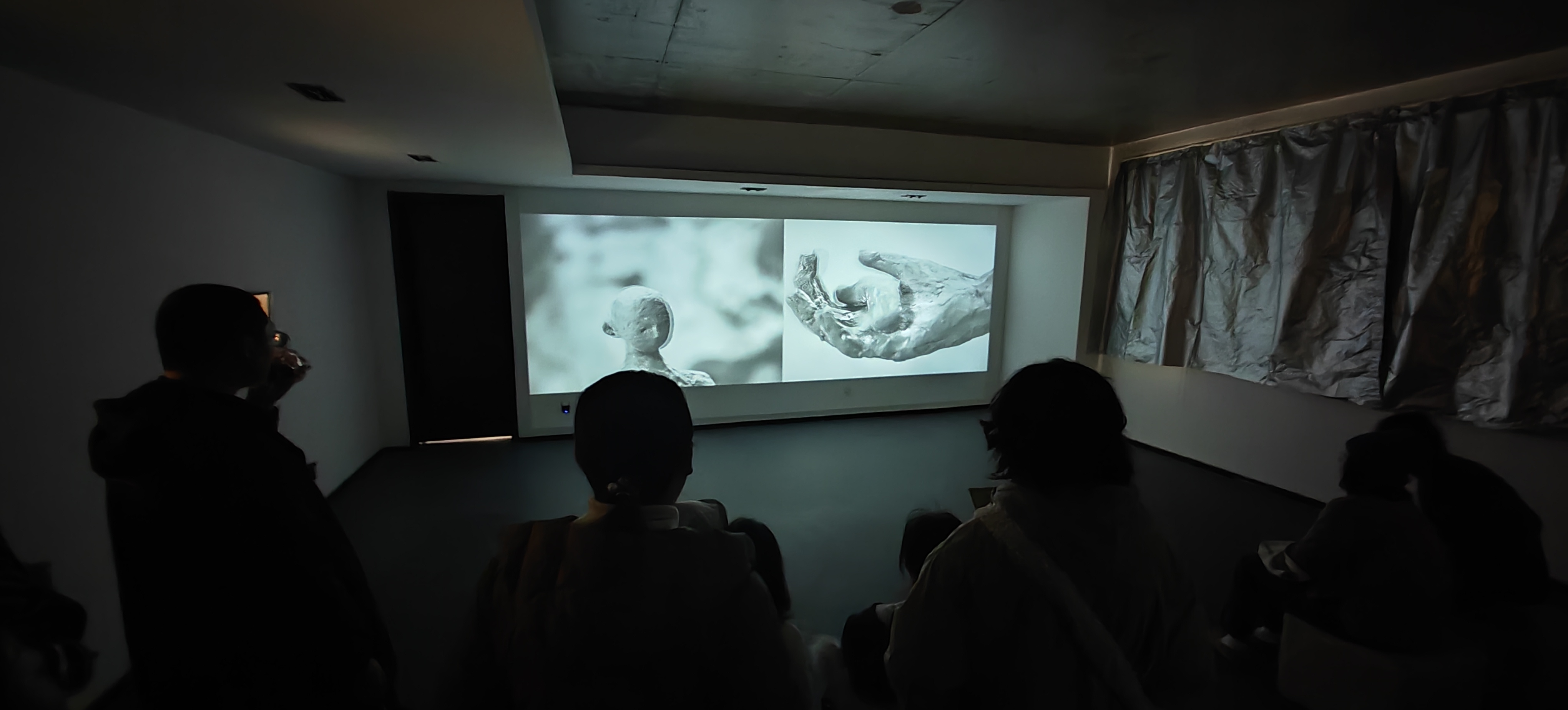 雅昌现场三展齐开m房间2024年首展开幕