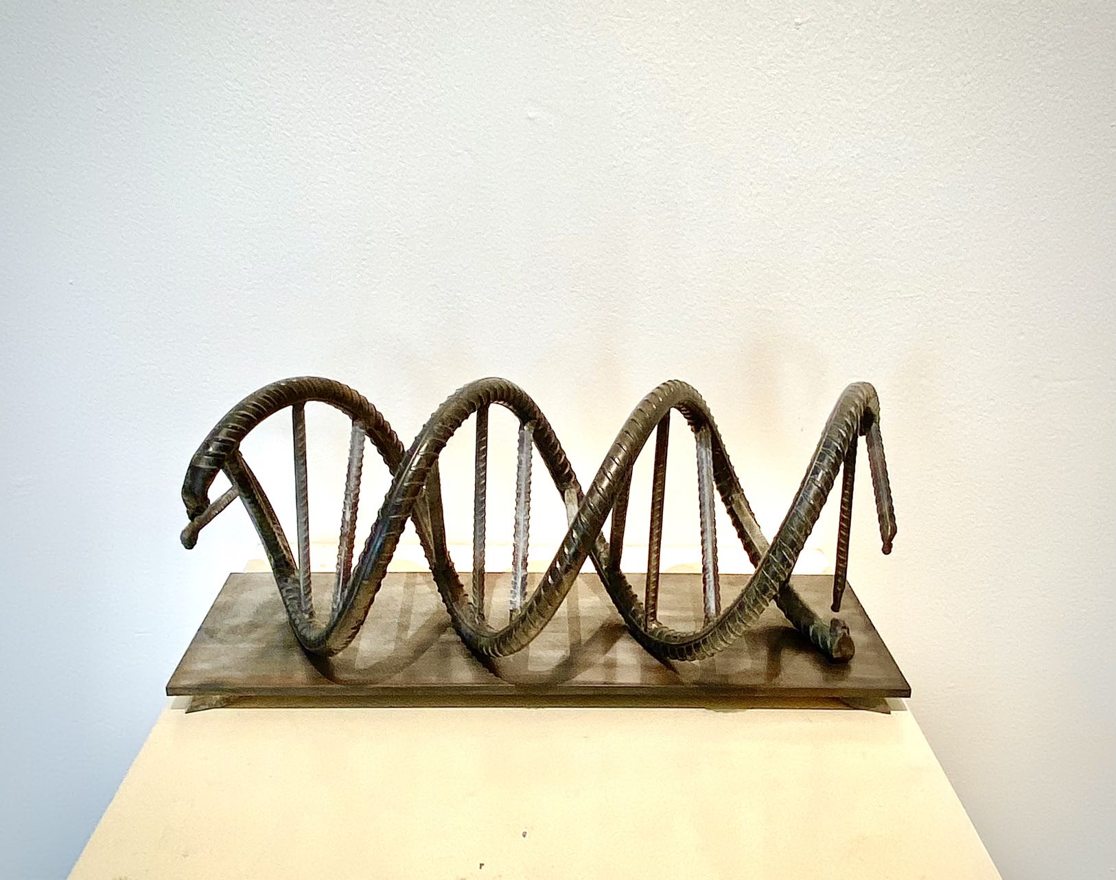 现场第三条岸金权龙严超双个展于韩国首尔启幕
