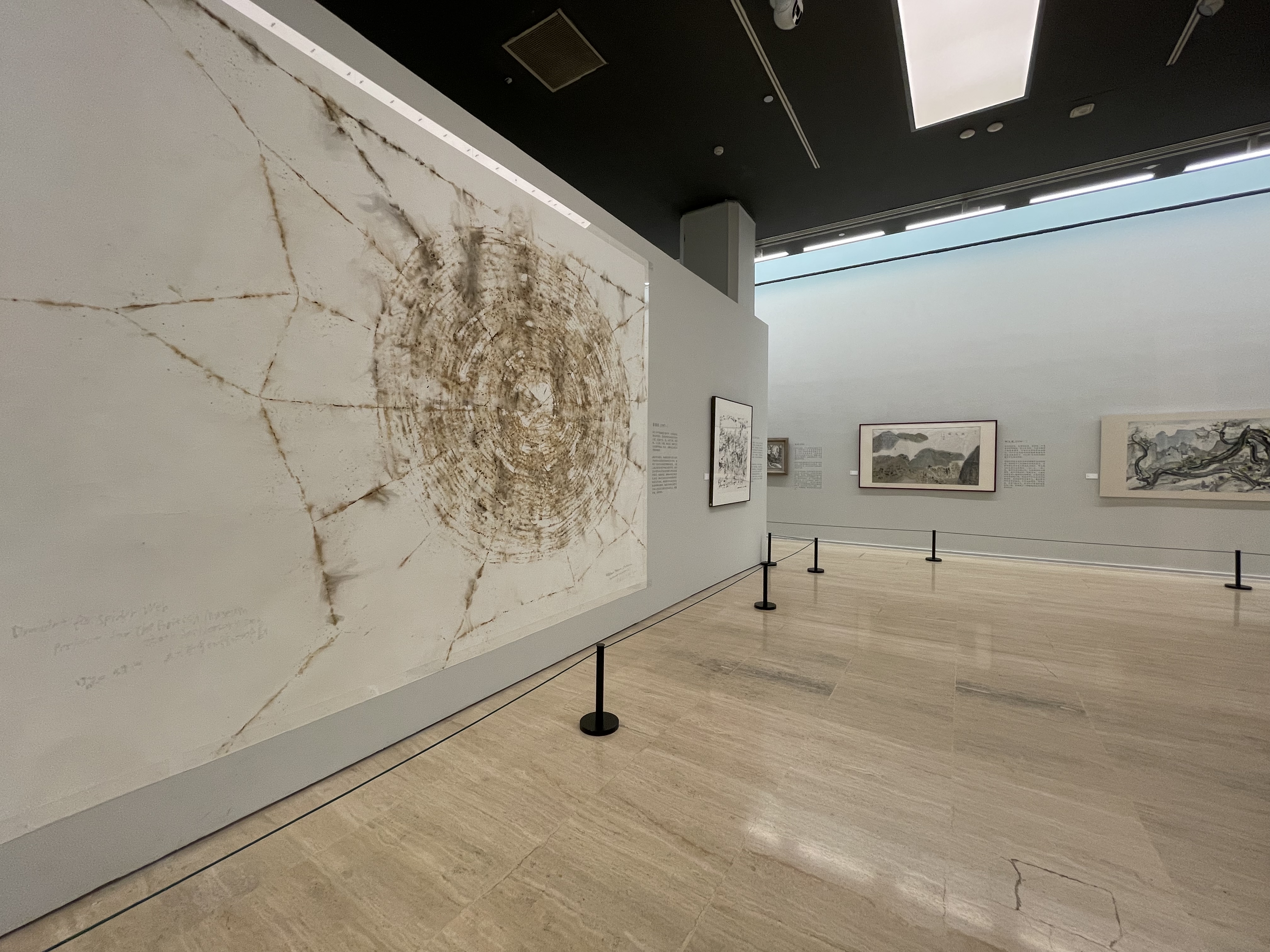 雅昌现场 | "山峦墨章"呈现水墨艺术半个多世纪的发展脉络