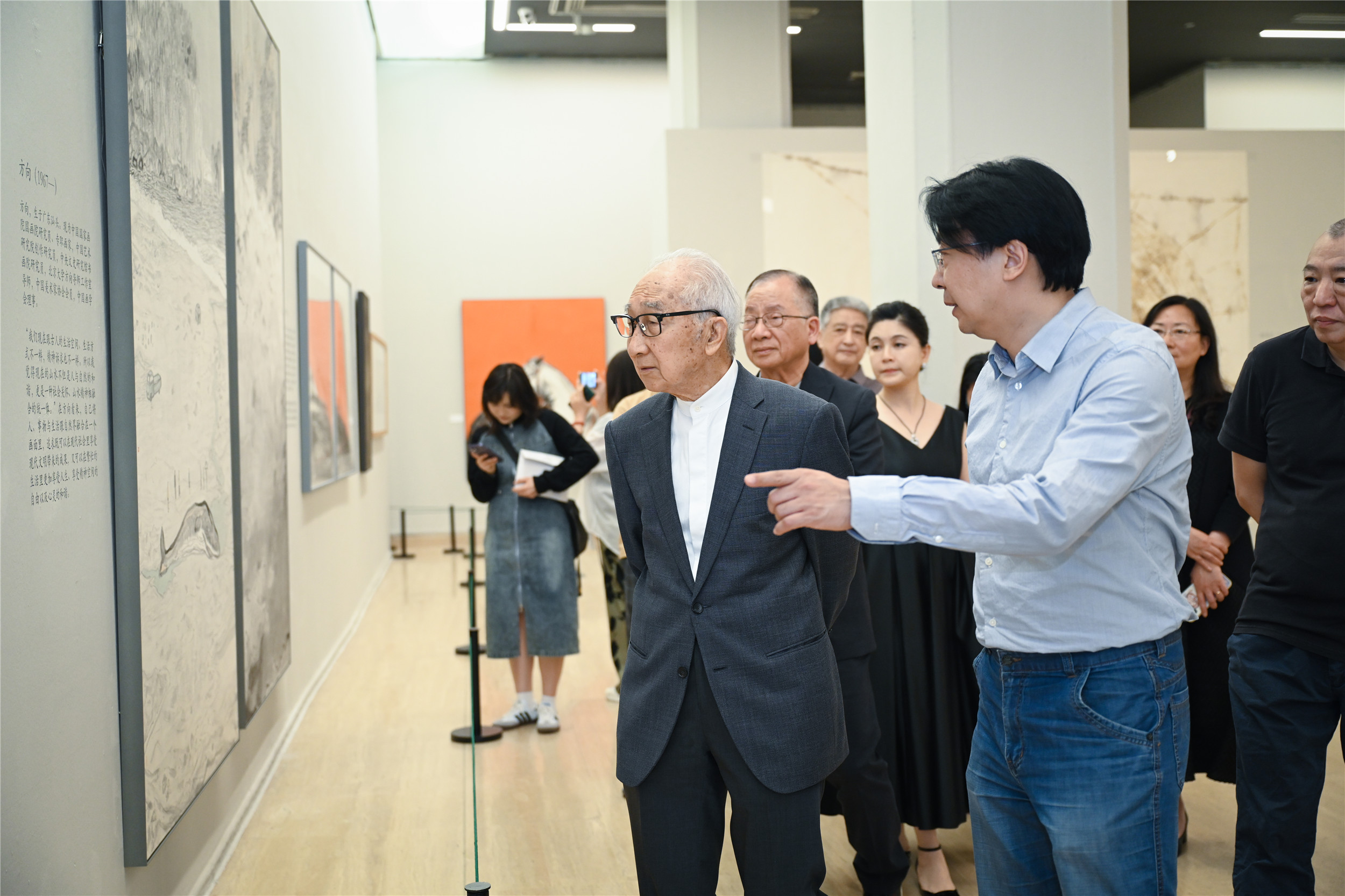 雅昌现场 | "山峦墨章"呈现水墨艺术半个多世纪的发展脉络