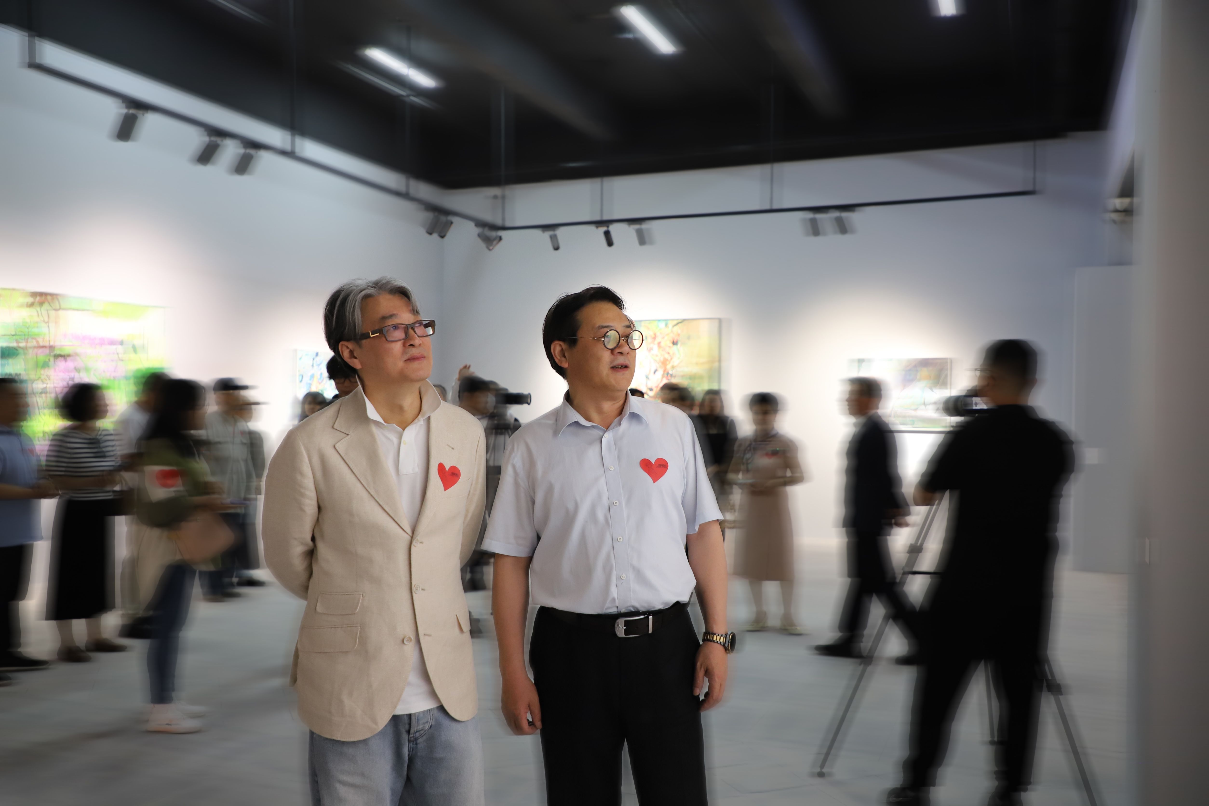 闫平「我爱你」油画展于5月20日在北京沧浪美术馆盛大开幕