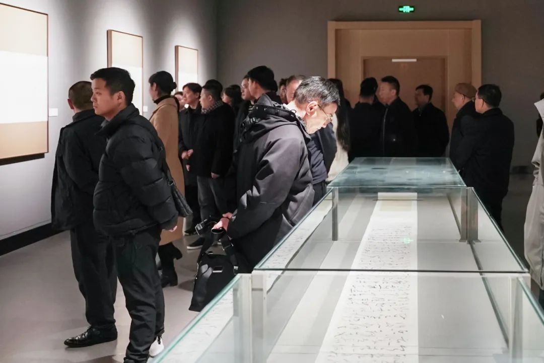 https://img10.artimg.net/public/beian/jpg/202412/a0d1feb8fc60da127bdbdaa02c6beb8e.jpg
