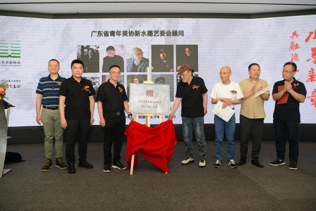 https://img10.artimg.net/public/beian/jpg/202506/3c00aa46e2e226a1ccac930f2296c345.jpg