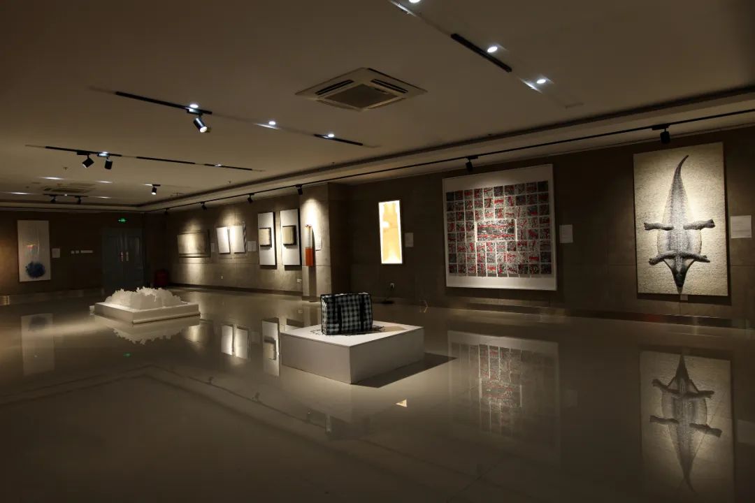 https://img10.artimg.net/public/beian/jpg/202507/00190a34acafa1157e5308f53f938b43.jpg