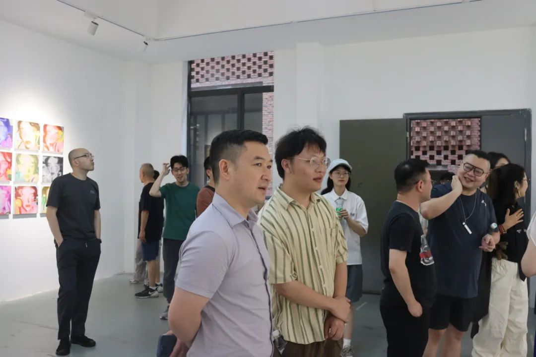https://img10.artimg.net/public/beian/jpg/202507/29b01f01137e7231b672690c70c646d1.jpg