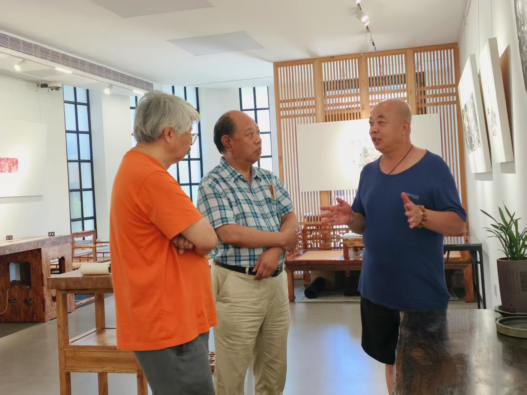 https://img10.artimg.net/public/beian/jpg/202507/61b8f798f3a6e93b6a3d9f1e97c8a8ac.jpg