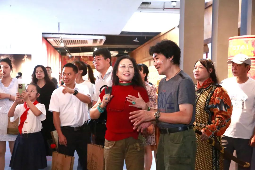 https://img10.artimg.net/public/beian/jpg/202507/8c7307e0b384fc05a970419f664bb79c.jpg