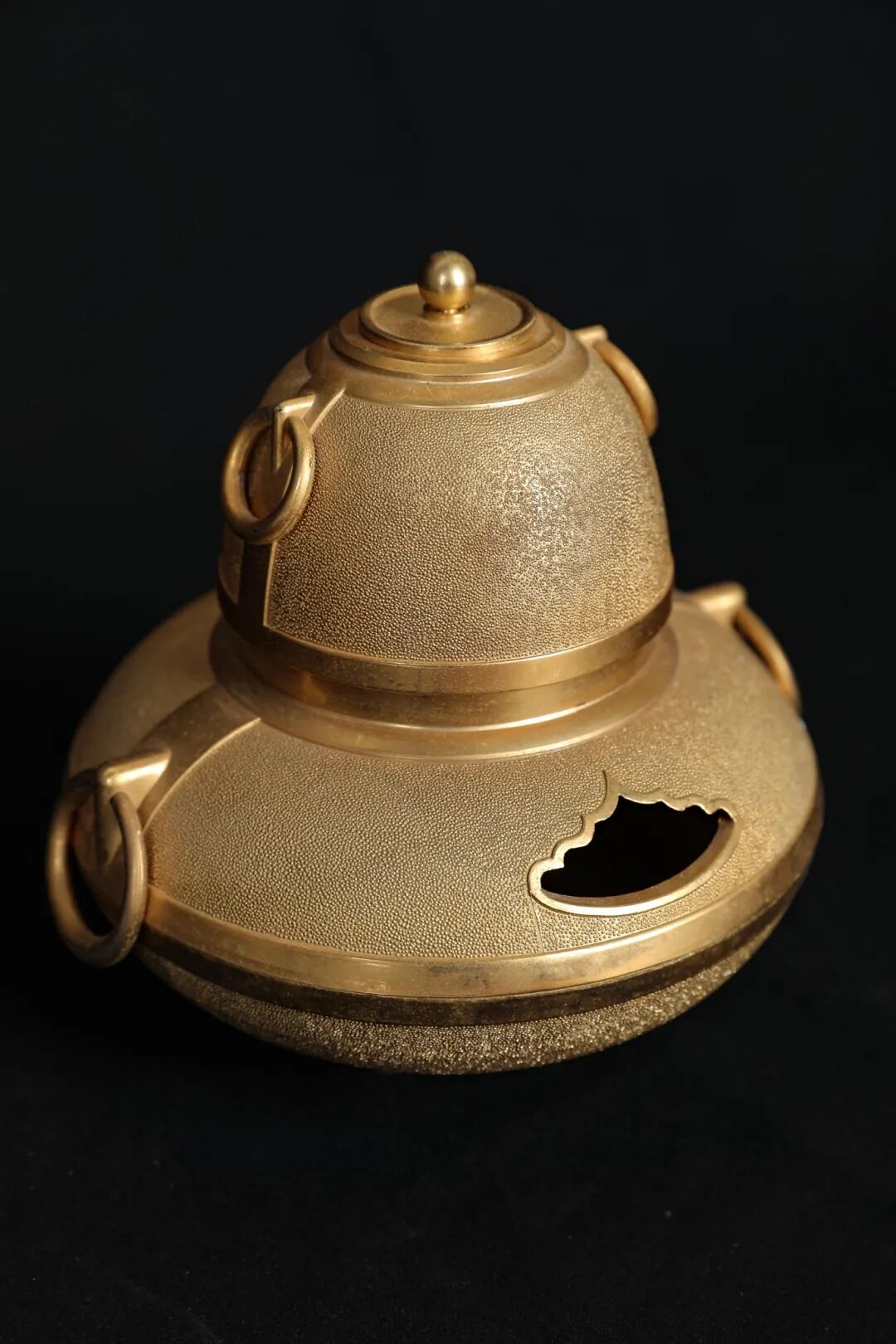 阪神国际“秋之韵”伯品·阪神美术同步书画拍卖会重磅福利! eef63dc42f1a48de0ee4de4aac716930.jpg