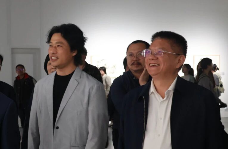 https://img10.artimg.net/public/beian/jpg/202604/a3ef683f5dc5f69a7ea0dd75eb93e0a1.jpg