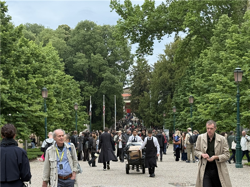 https://img10.artimg.net/public/beian/jpg/202605/5981b36b8f50d875b71ebf146ce47db2.jpg