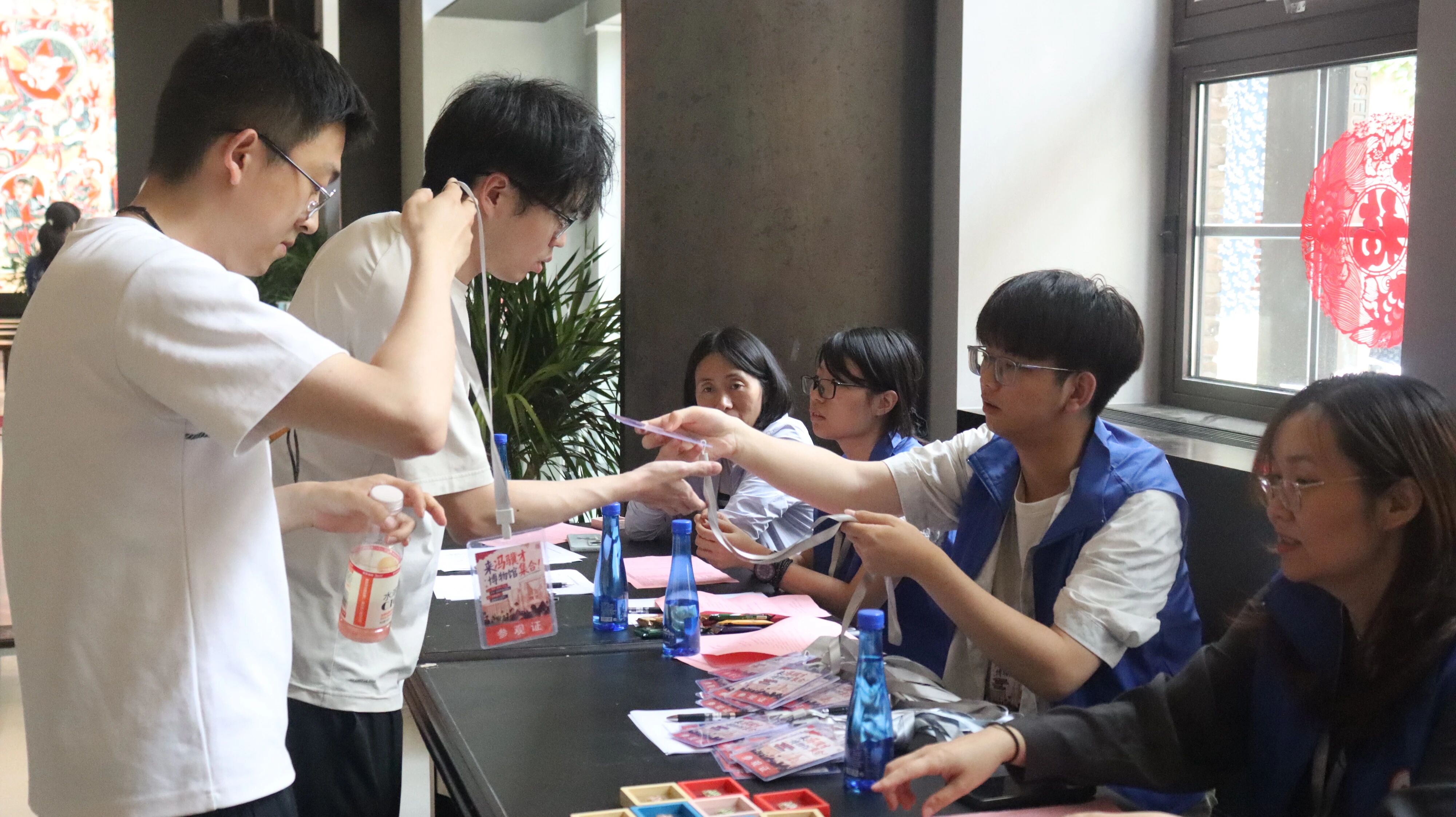 https://img10.artimg.net/public/beian/jpg/202606/1ab9e1db1bba8b5ae4ecf1082a72dd7a.jpg