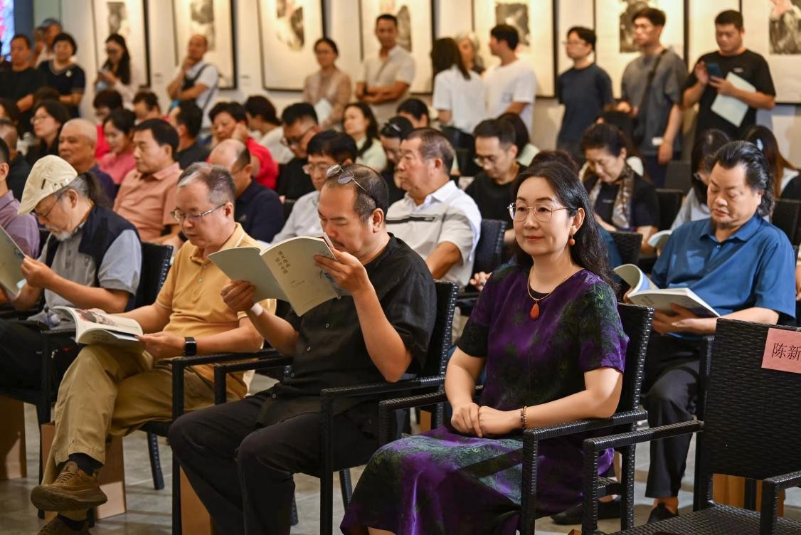 https://img10.artimg.net/public/beian/jpg/202606/1fbecb8ae0d2b174ffcdb04041e00c4a.jpg