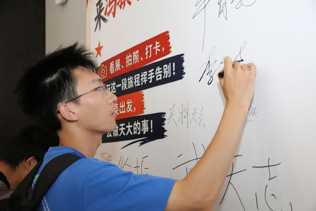 https://img10.artimg.net/public/beian/jpg/202606/7512b3d3ae2c8fc674b9677b718eb688.jpg