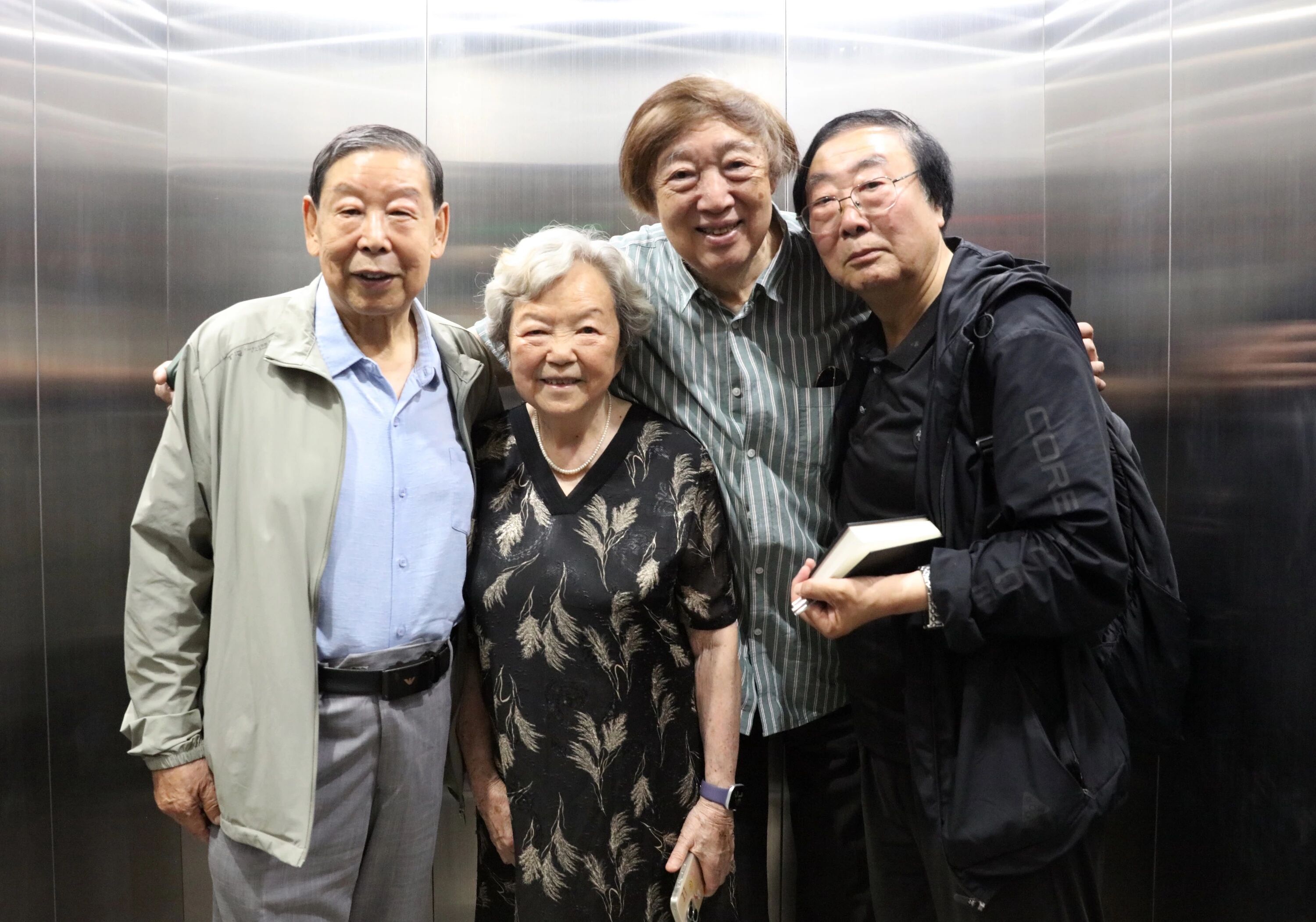 https://img10.artimg.net/public/beian/jpg/202606/aea1e488acbf1d37867b628a368be055.jpg