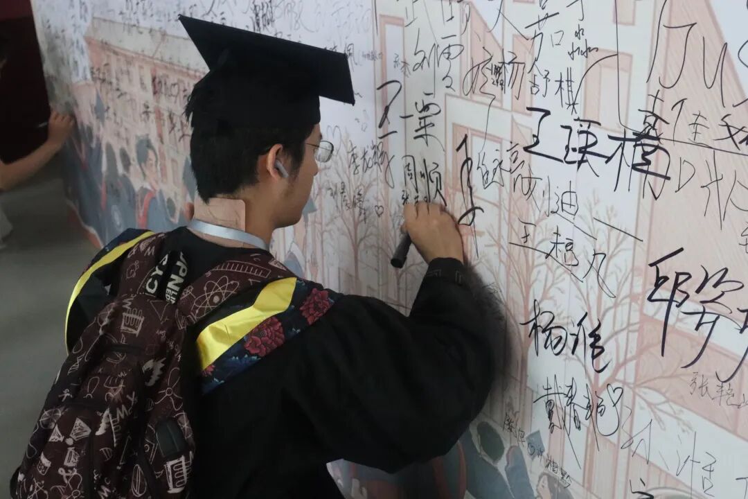 https://img10.artimg.net/public/beian/jpg/202606/d97d31e334c07dd3a844a8d7f12ef952.jpg