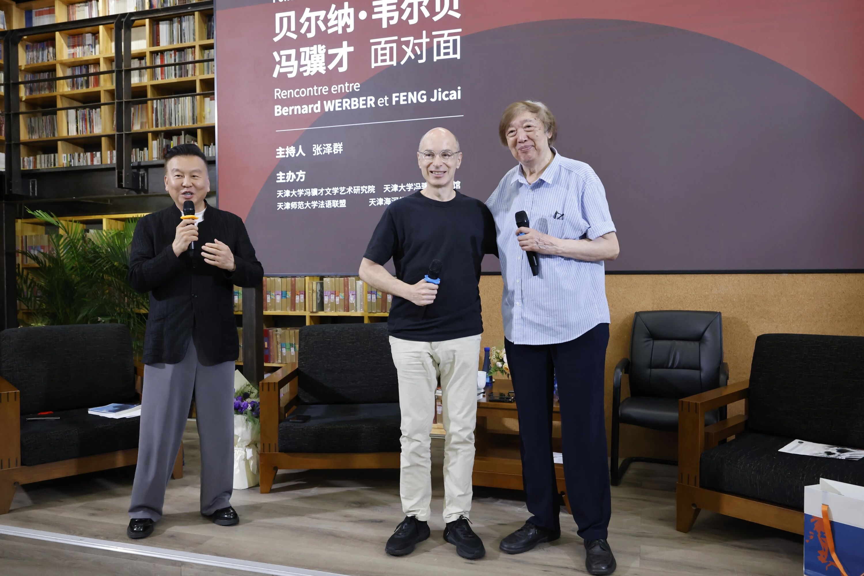 https://img10.artimg.net/public/beian/jpg/202607/5218dcc21f967d22275403a5dc007c08.jpg