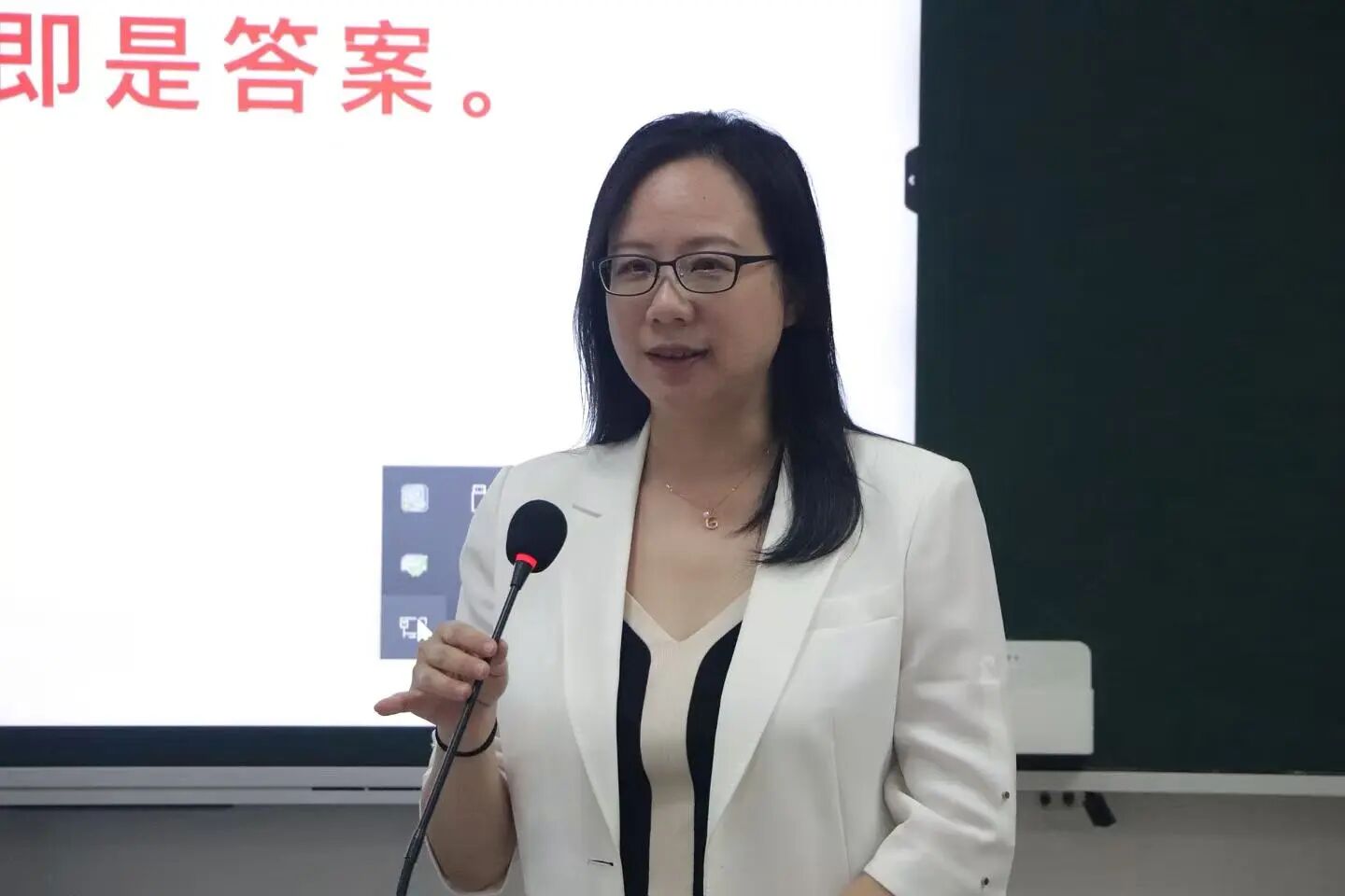 https://img10.artimg.net/public/beian/jpg/202607/68d39f1fedfafe2ea79e8f809329fc7a.jpg