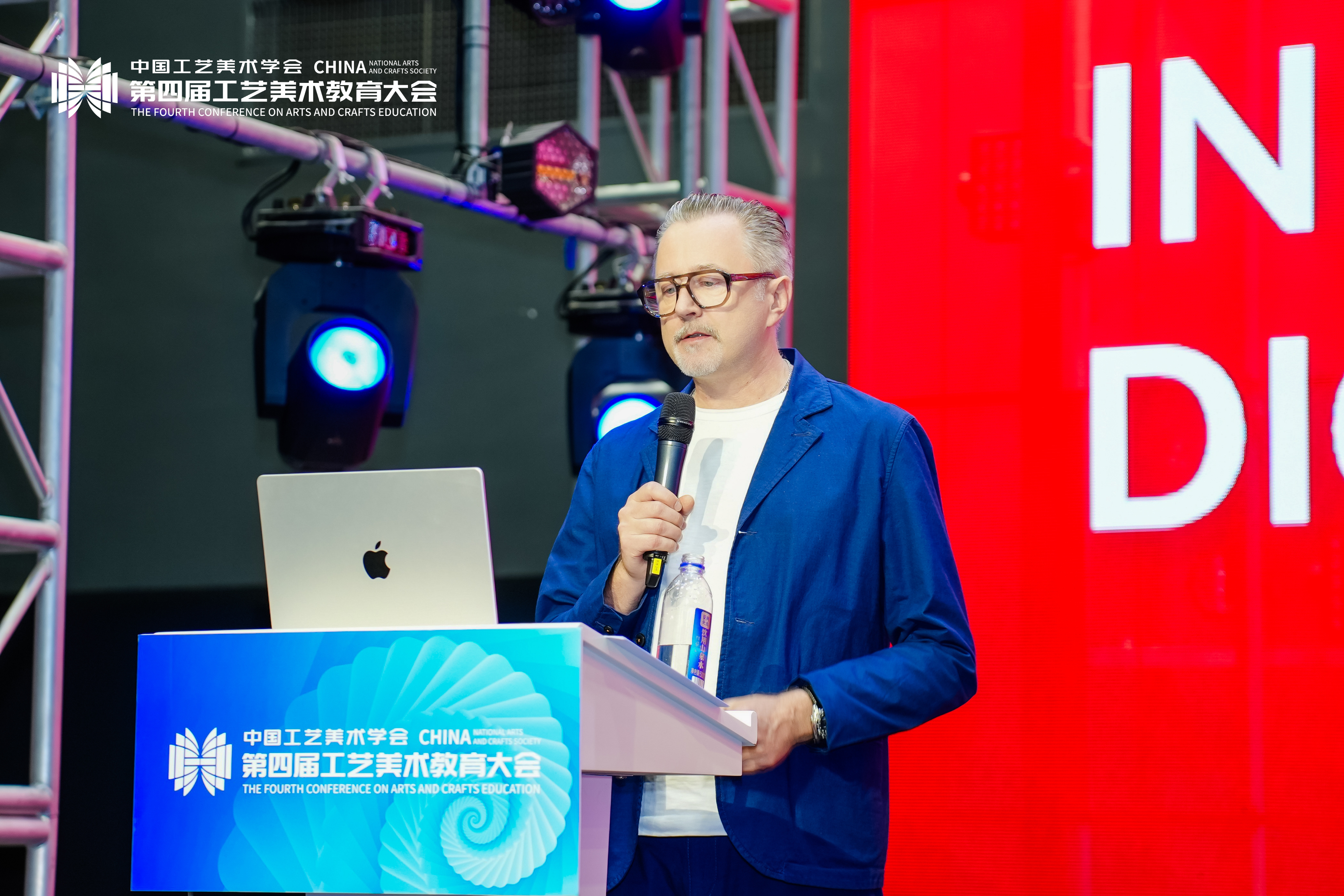 https://img10.artimg.net/public/beian/jpg/202610/0d2486b70f8a91d6e7435bfb5cb9ec02.jpg