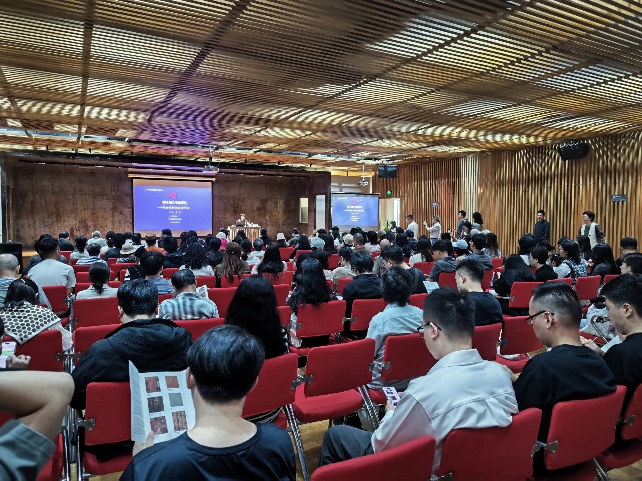 https://img10.artimg.net/public/beian/jpg/202610/1ab51649ee7d13e1ded23aa6c02bc960.jpg