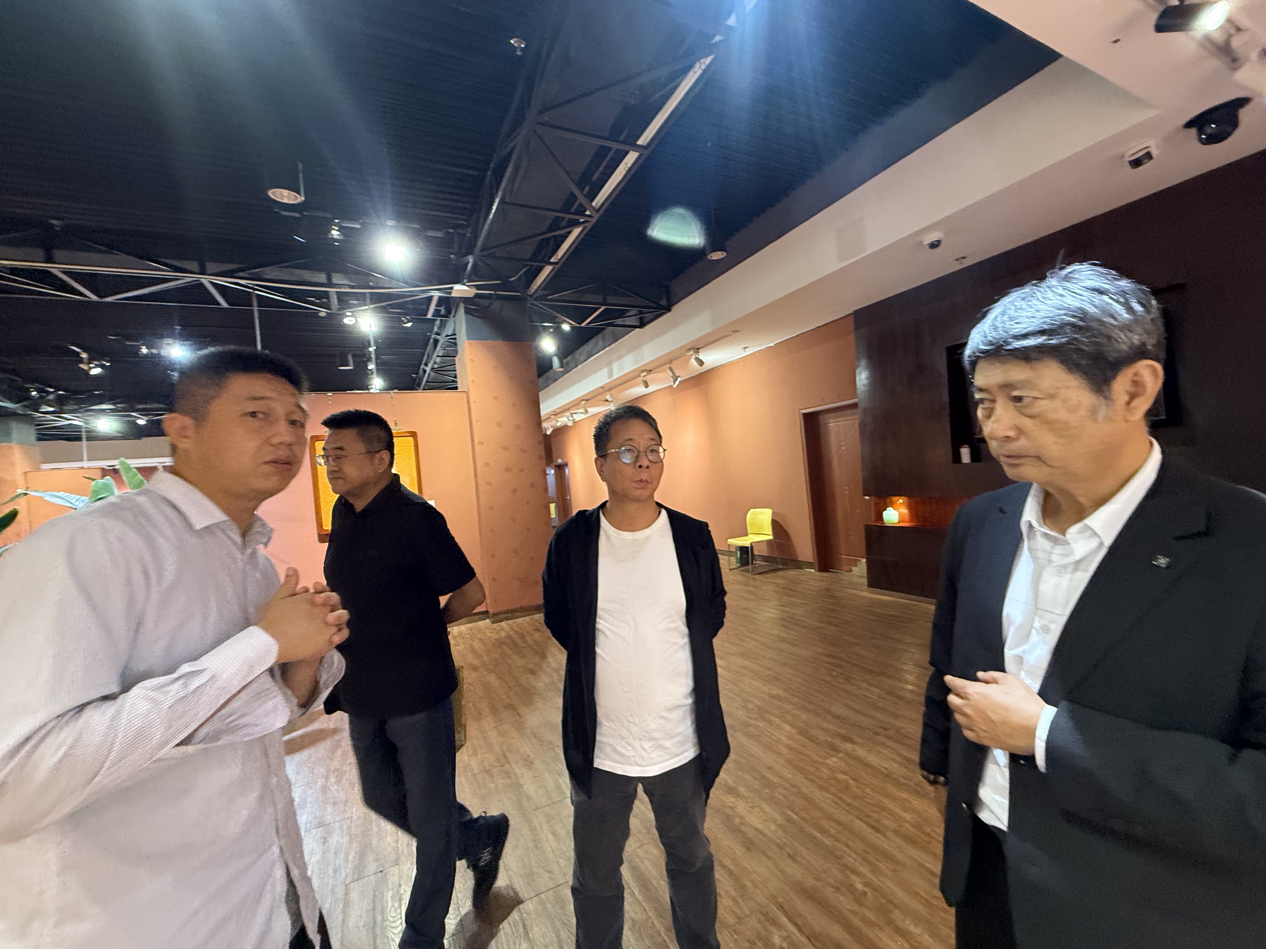 https://img10.artimg.net/public/beian/jpg/202610/cf9f7b89ac68259504173926e21a7f42.jpg