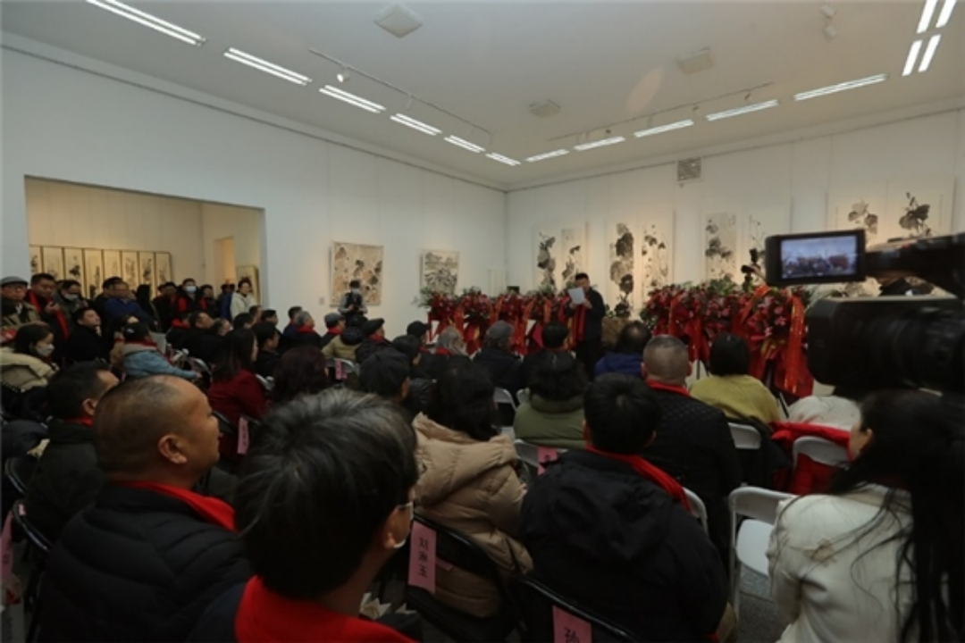 神思天地外馮健水墨畫展暨研討會在老甲藝術館舉行