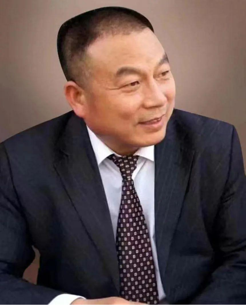 北京画院书画家法国卢浮宫博物馆终生名誉副馆长北京大学书法专家评委