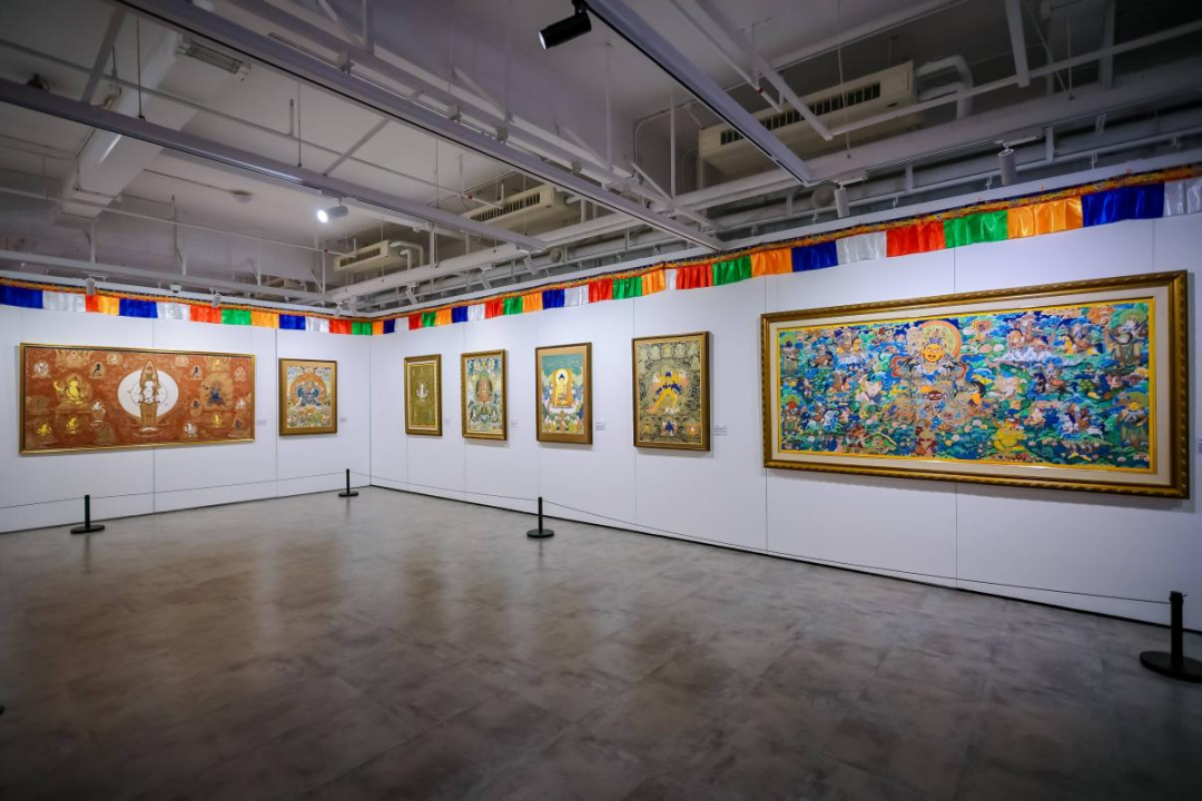 67罗藏旦巴唐卡公益展在爱慕美术馆亮相
