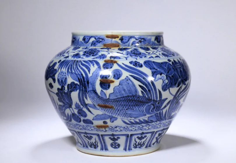 青花瓷上绘春色,世间美好皆可期——元 青花鱼藻纹大罐赏析|中古陶