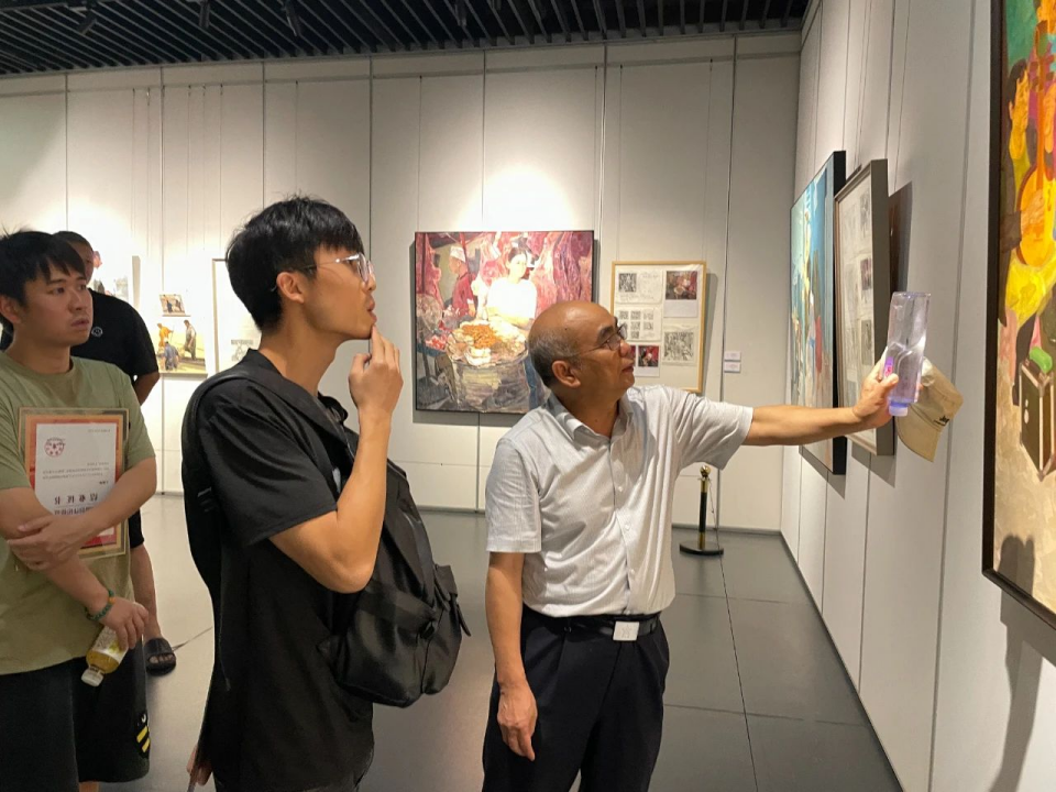 "中国油画学会油画创作研修班"结业作品展在广西美术馆开幕