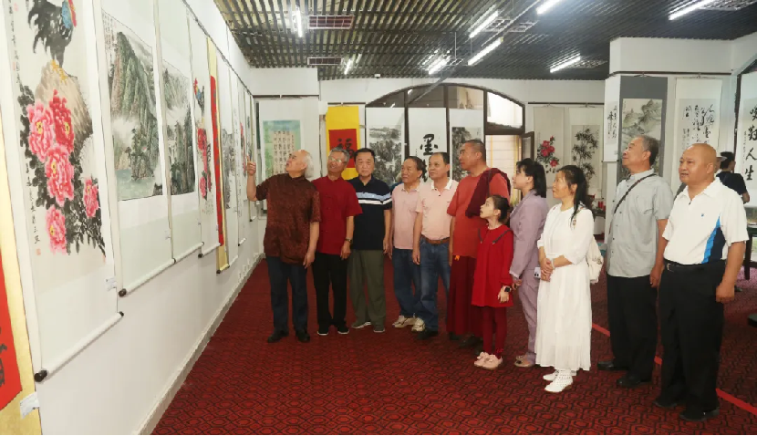 https://img10.artimg.net/public/beian/png/202502/44ba19b6b38d3f8ac750afdf5d9d4839.png