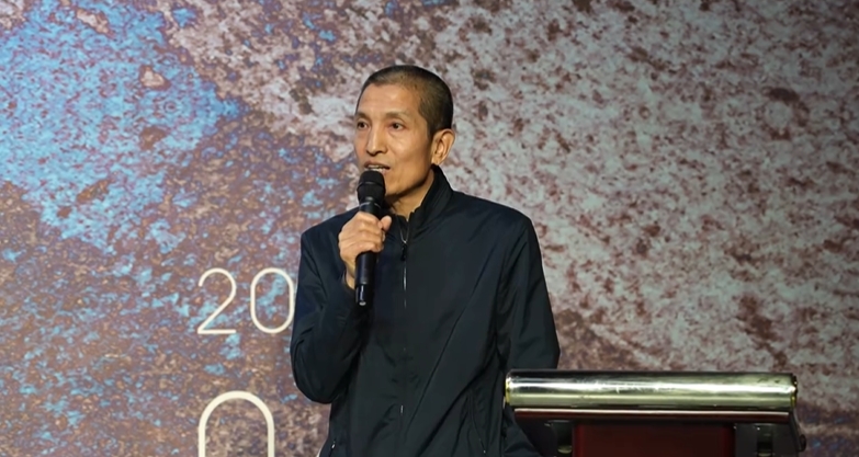 https://img10.artimg.net/public/beian/png/202504/068eef60d0b64fefcf65f5988564e2b4.png