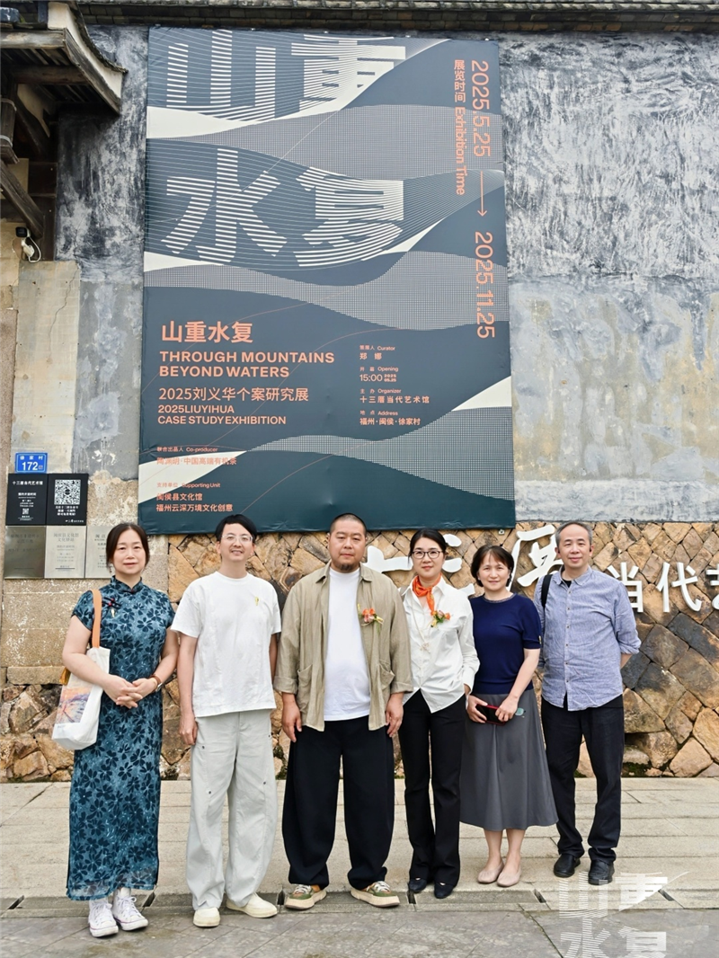 https://img10.artimg.net/public/beian/png/202505/4464004af670426ec05c3ee6fd0fc730.png