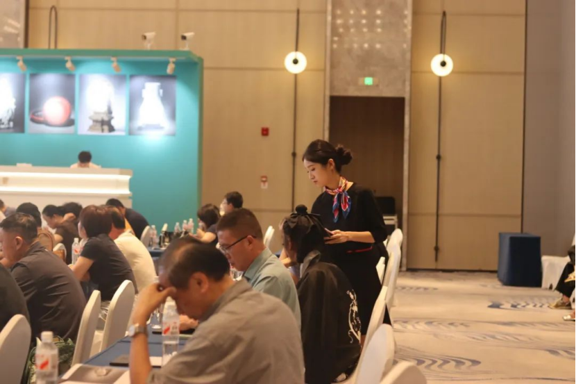 https://img10.artimg.net/public/beian/png/202507/25eb1a1e77e24d1539795ec74a23d223.png