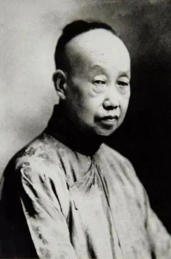 https://img10.artimg.net/public/beian/png/202509/aebb4800dfe96a8f8452790a15ffebd4.png