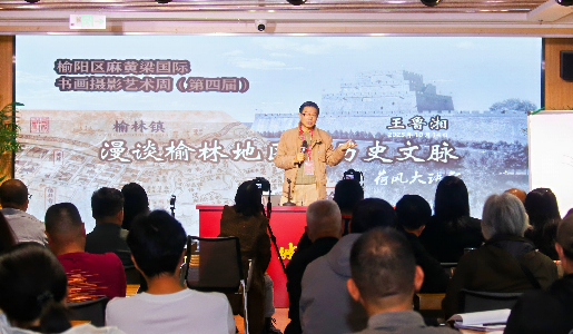 https://img10.artimg.net/public/beian/png/202510/06d7b69bee782cdcbc6850092f4595fc.png