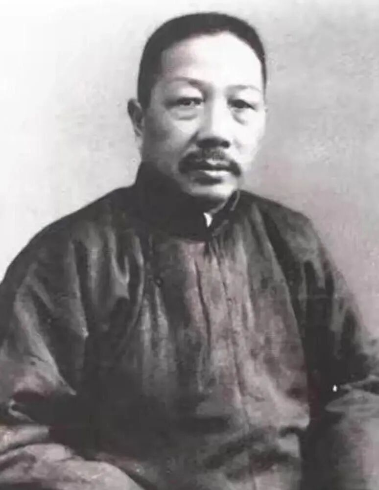 https://img10.artimg.net/public/beian/png/202605/339bad2ea979756582bb97ec80870210.png