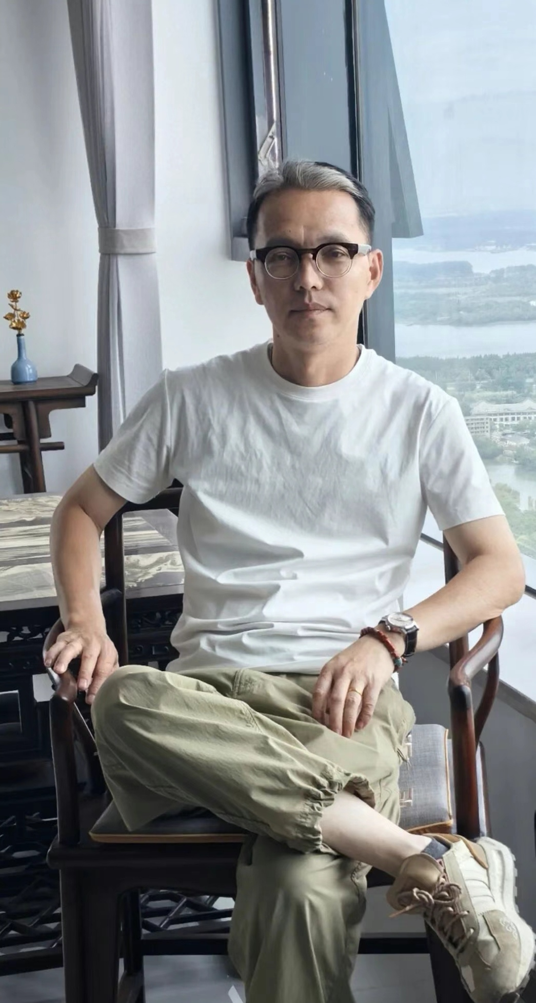 https://img10.artimg.net/public/beian/png/202606/626bf4bbd8ff1dd2833b1c48e56e853a.png