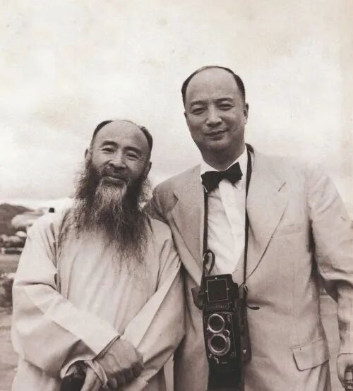 https://img10.artimg.net/public/beian/png/202606/948df4382563ed6c5c665275d78d2cd6.png