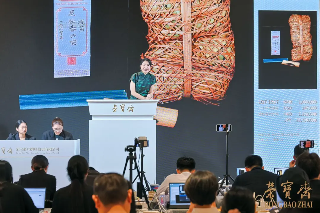 https://img10.artimg.net/public/beian/png/202606/95d872adeec7b642ed831624ca06d9a8.png