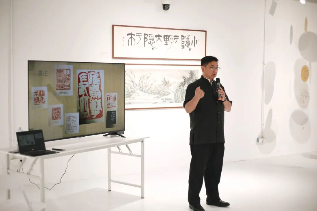 https://img10.artimg.net/public/beian/png/202606/db510c78b27122cdabe0ec81a695df34.png